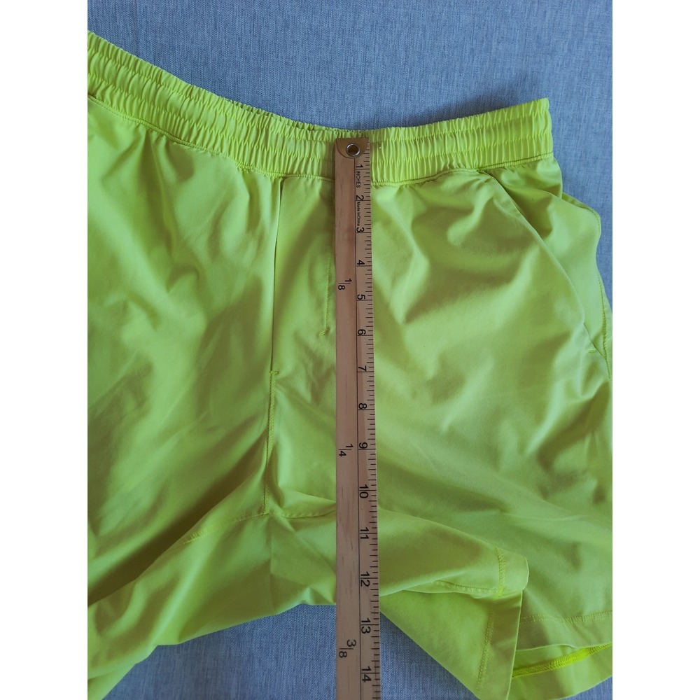 Lululemon Men Large Performance Active Yellow Pul… - image 4